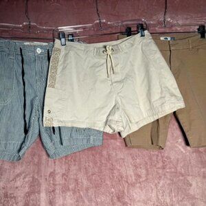Old Navy And GH Bass Bundle (3) Womens Khaki And Blue White Summer Shorts Size 4